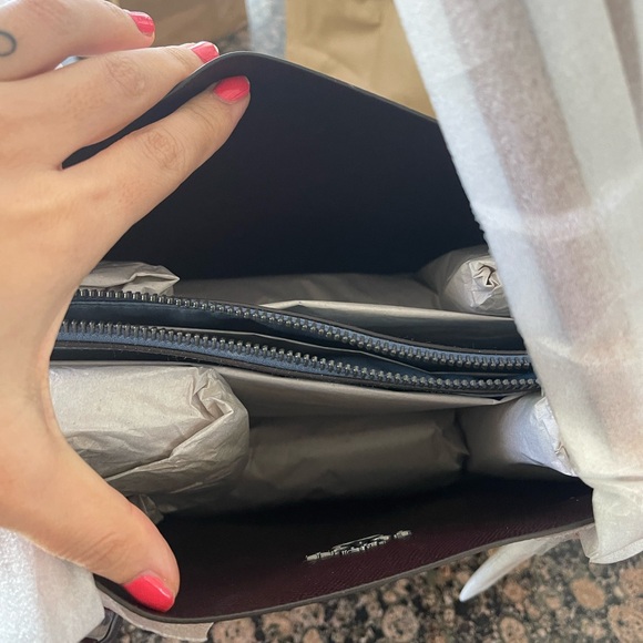 Coach Mollie large tote - Picture 2 of 5